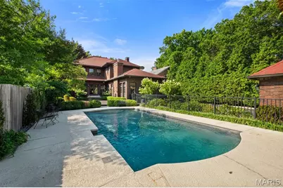 7061 Westmoreland Drive, Saint Louis, MO 63130 - Photo 8