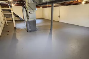 8550 Jenny Dr, Saint Louis, MO 63121 - Photo 14