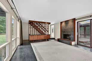 2649 Nahn Dr, Oakville, MO 63129 - Photo 8