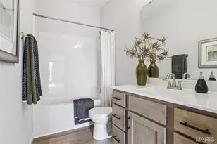 207 Kreder Ln, Saint Charles, MO 63304 - Photo 18