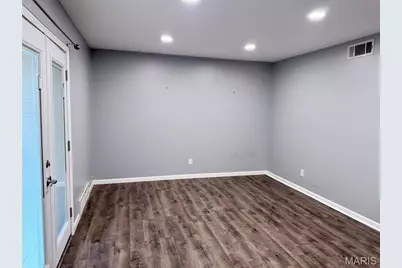 6904 Colonial Woods Drive #100, Unincorporated, MO 63129 - Photo 4