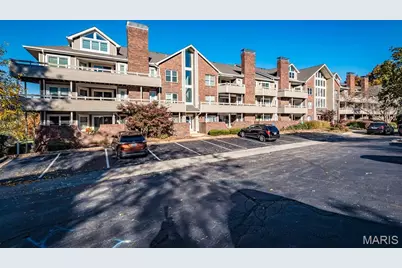 1010 Thoreau Court #301, Creve Coeur, MO 63146 - Photo 1