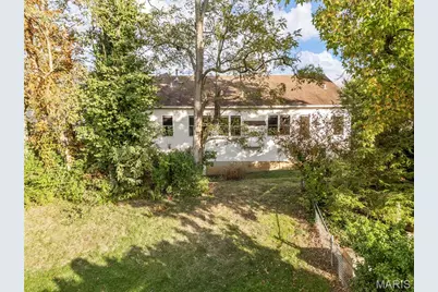 2364 The Courts Drive, Chesterfield, MO 63017 - Photo 38