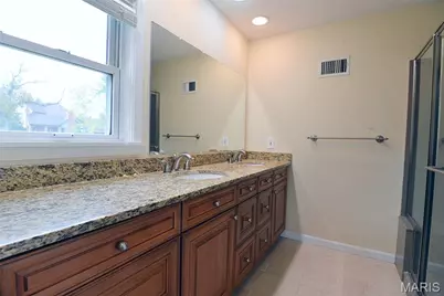 2235 N Ballas Road, Town and Country, MO 63131 - Photo 30