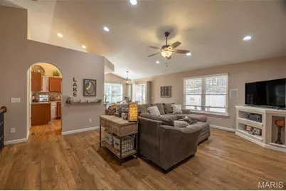 31261 Willow Court, Foristell, MO 63348 - Photo 2