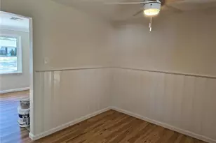 8 Elwood Ct, Florissant, MO 63031 - Photo 4