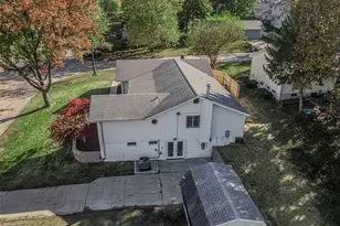 4002 Summerfield Pkwy, Saint Charles, MO 63304 - Photo 32