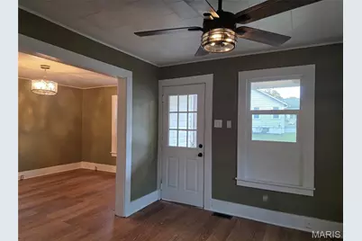 329 Albert Street, Cape Girardeau, MO 63703 - Photo 6