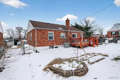 9821 Zenith Drive, Saint Louis, MO 63123 - Photo 36