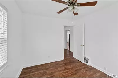 9821 Zenith Drive, Saint Louis, MO 63123 - Photo 20