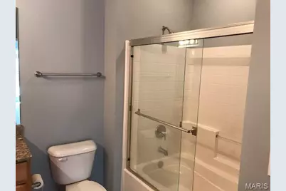 1251 Strassner Drive #2303, Brentwood, MO 63144 - Photo 8