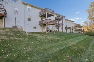 2276 Highland Hill Dr, Saint Peters, MO 63376 - Photo 18