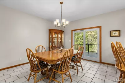 16 York Lane, Villa Ridge, MO 63089 - Photo 4