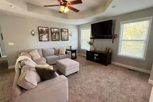 1329 Farnman Dr, Herculaneum, MO 63048 - Photo 4