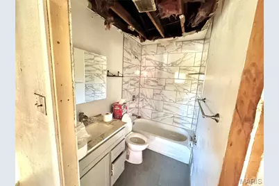 1130 Lakeview Avenue, Spanish Lake, MO 63138 - Photo 6