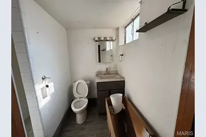 1130 Lakeview Avenue, Spanish Lake, MO 63138 - Photo 12