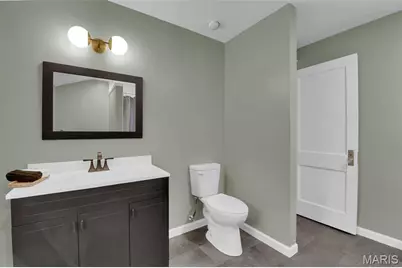 26 N Maple Avenue, Ferguson, MO 63135 - Photo 20