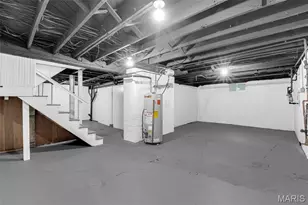 26 N Maple Ave, Ferguson, MO 63135 - Photo 32