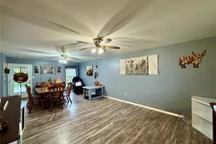 912 Parc Central Dr, Festus, MO 63028 - Photo 12