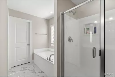 973 Brookfield Chase Court, Florissant, MO 63031 - Photo 22