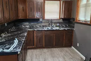 1810 Chestnut St, Hannibal, MO 63401 - Photo 10