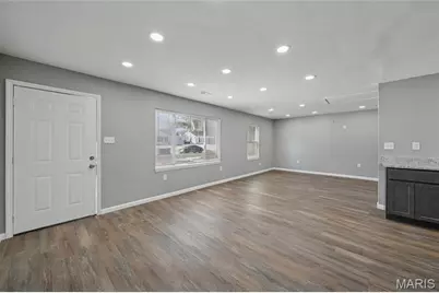 9820 Lorna Lane, Saint Louis, MO 63136 - Photo 2