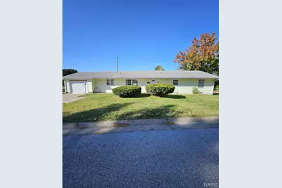 4901 Wyaconda Street, Hannibal, MO 63401 - Photo 1
