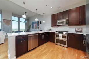 4909 Laclede Ave, Saint Louis, MO 63108 - Photo 16