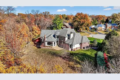 24 Muirfield Lane, Town and Country, MO 63141 - Photo 6