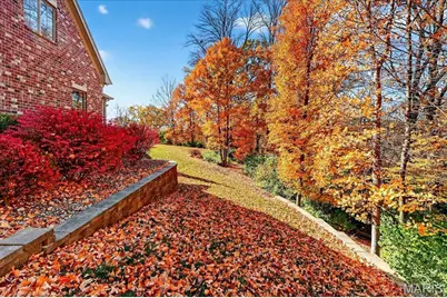 24 Muirfield Lane, Town and Country, MO 63141 - Photo 8