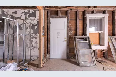 5529 Helen Avenue, Jennings, MO 63136 - Photo 8