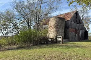 1933 4 Mile Rd, Washington, MO 63090 - Photo 10