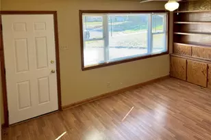 5515 Holborn Dr, Normandy, MO 63121 - Photo 4