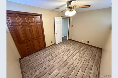 5515 Holborn Drive, Normandy, MO 63121 - Photo 8