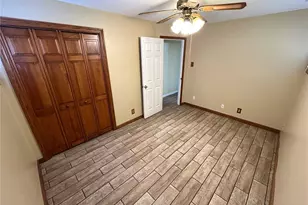 5515 Holborn Dr, Normandy, MO 63121 - Photo 8