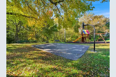 2323 Hollyhead Drive, Saint Louis, MO 63131 - Photo 40