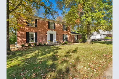 2323 Hollyhead Drive, Saint Louis, MO 63131 - Photo 2