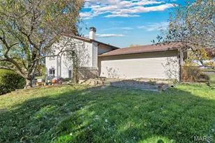 7 Amber Ct, Saint Charles, MO 63303 - Photo 32