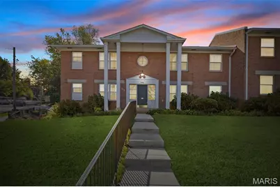 946 Marshall Avenue #D, Webster Groves, MO 63119 - Photo 1