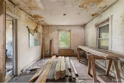 4220 E Cote Brilliante Avenue, Saint Louis, MO 63113 - Photo 2