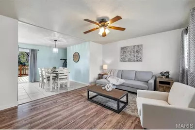 1045 Estes Drive, Florissant, MO 63031 - Photo 14