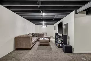 1045 Estes Dr, Florissant, MO 63031 - Photo 38