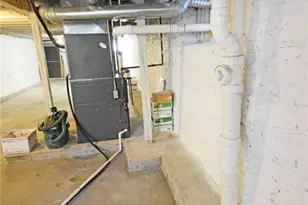 4271 Russell Blvd, Saint Louis, MO 63110 - Photo 22