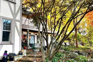 2825 Charbonier Rd, Florissant, MO 63031 - Photo 2