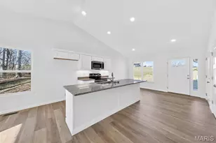 10424 Walnut Ln, Foristell, MO 63348 - Photo 6