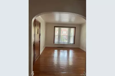 6663 Devonshire Avenue, Saint Louis, MO 63109 - Photo 2
