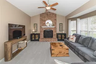 1546 Hunters Meadow Dr, O'Fallon, MO 63366 - Photo 4