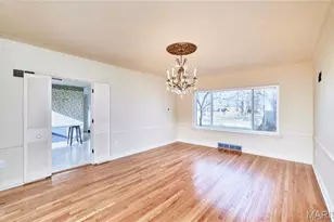 84 Bellerive Acres, Bellerive, MO 63121 - Photo 10