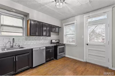 4134 Minnesota Avenue, Saint Louis, MO 63118 - Photo 4