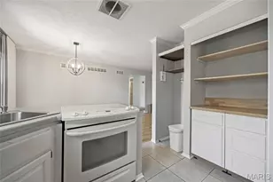 2006 Avignon Ct, Saint Charles, MO 63303 - Photo 12